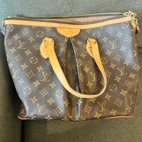 Louis Vuitton Palermo bag - Picture 5 of 9